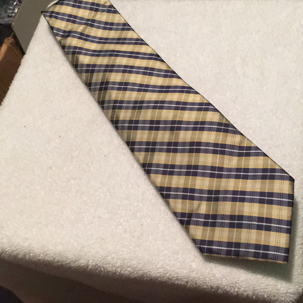 George tie